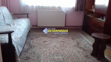 apartament-3-camere-de-vanzare-in-alba-iulia-zona-centru-3